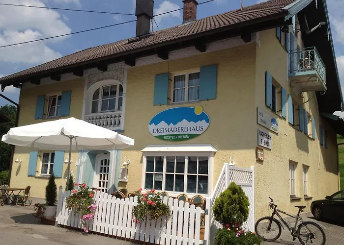 Dreimäderlhaus Rieden